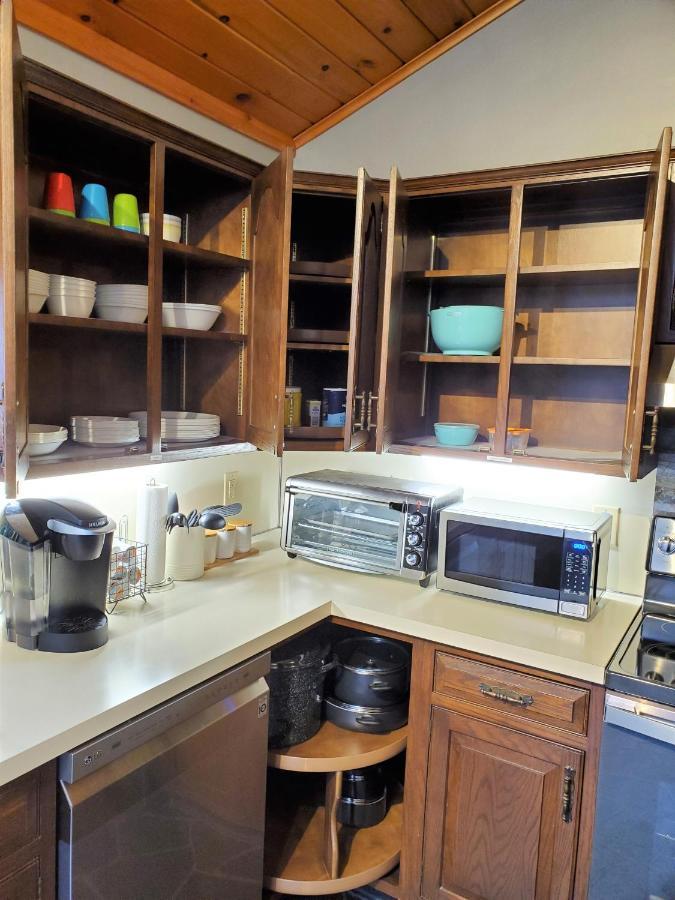 Walk To Pool & Beach - Spacious Gateway, Hot Tub, Game Room Pocono Country Place エクステリア 写真