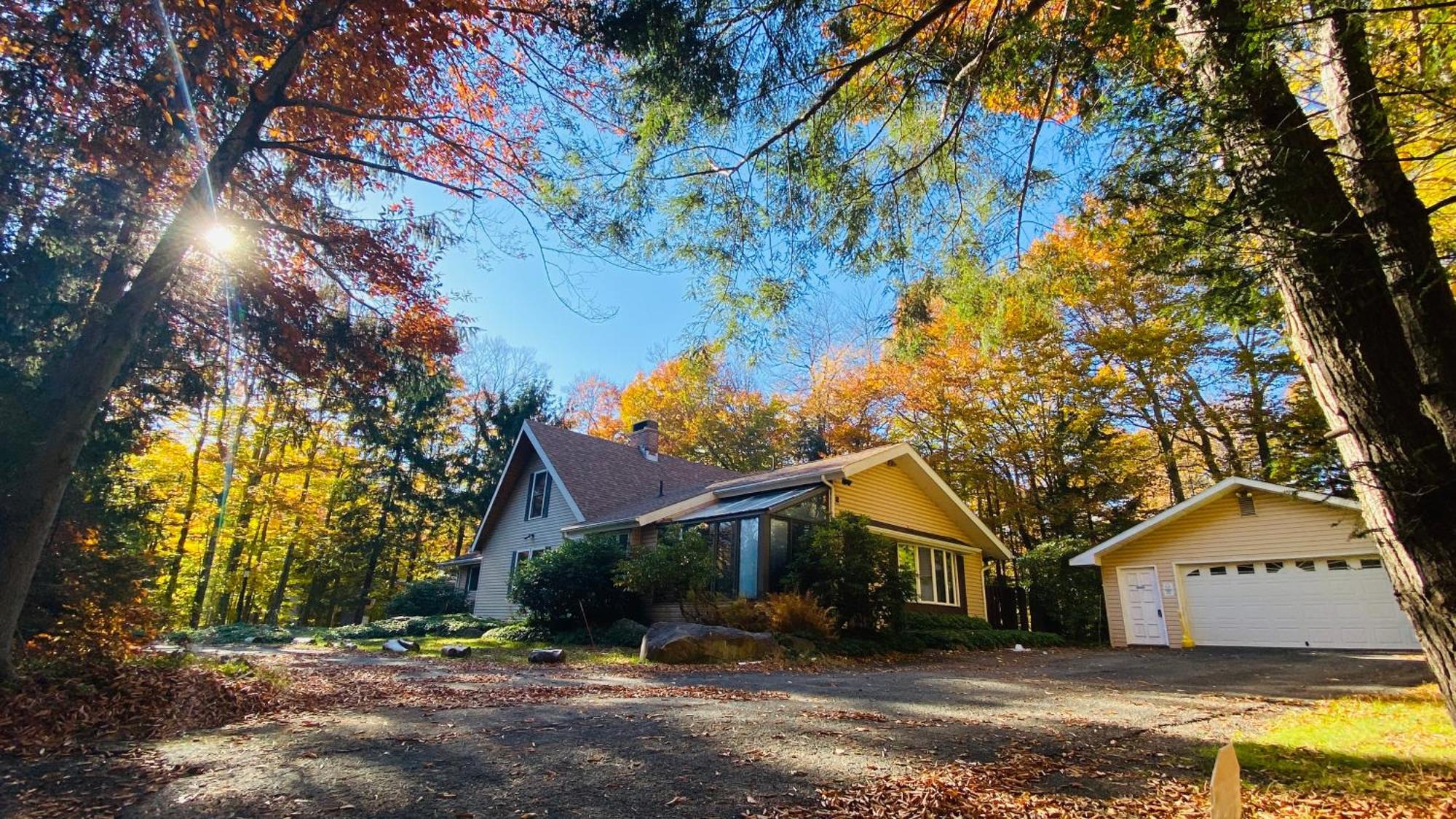 Walk To Pool & Beach - Spacious Gateway, Hot Tub, Game Room Pocono Country Place エクステリア 写真