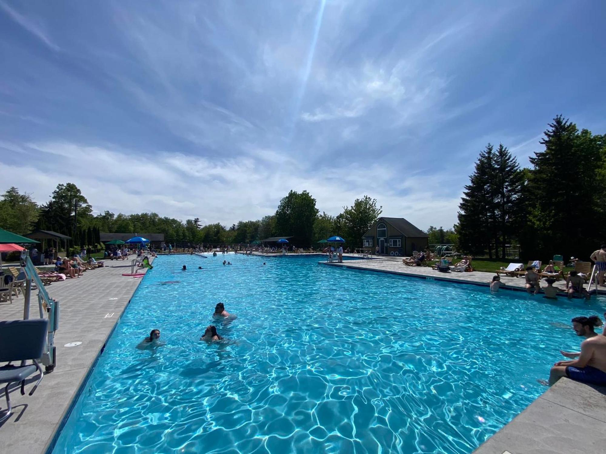 Walk To Pool & Beach - Spacious Gateway, Hot Tub, Game Room Pocono Country Place エクステリア 写真